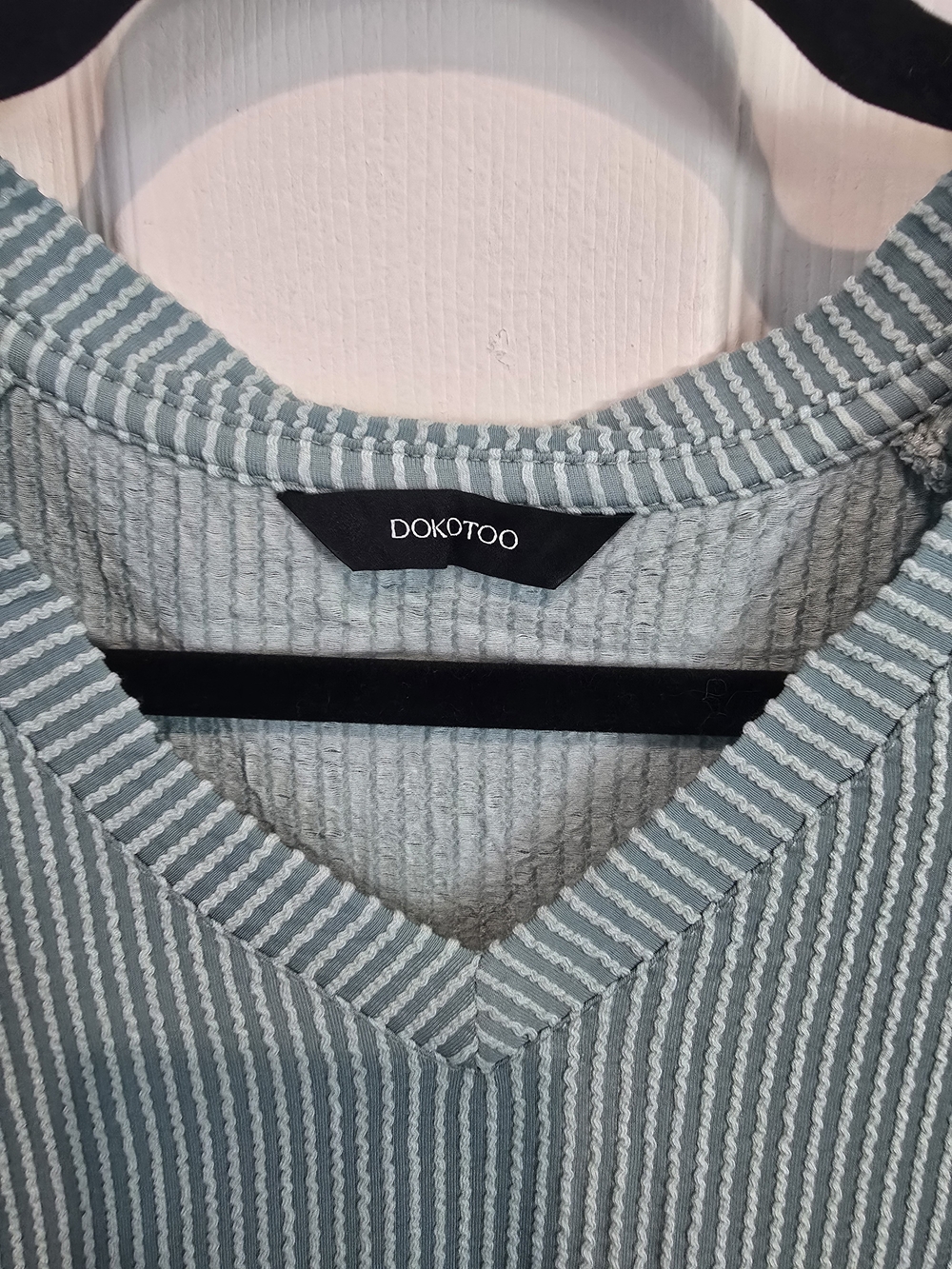 Ribbed V-Neck Women's Sweater in Light Aqua